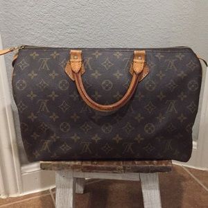 Louis Vuitton speedy 35 bag